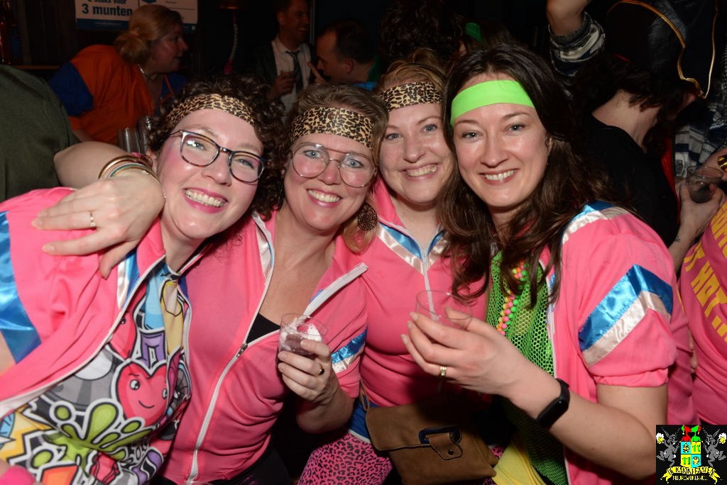 ../Images/Carnavals vrijdagavond in VdG 156.jpg